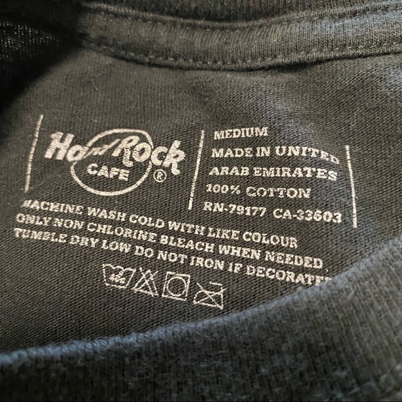 HARD ROCK CAFE ITALY T-SHIRT (S-M) - Picture 3 of 3